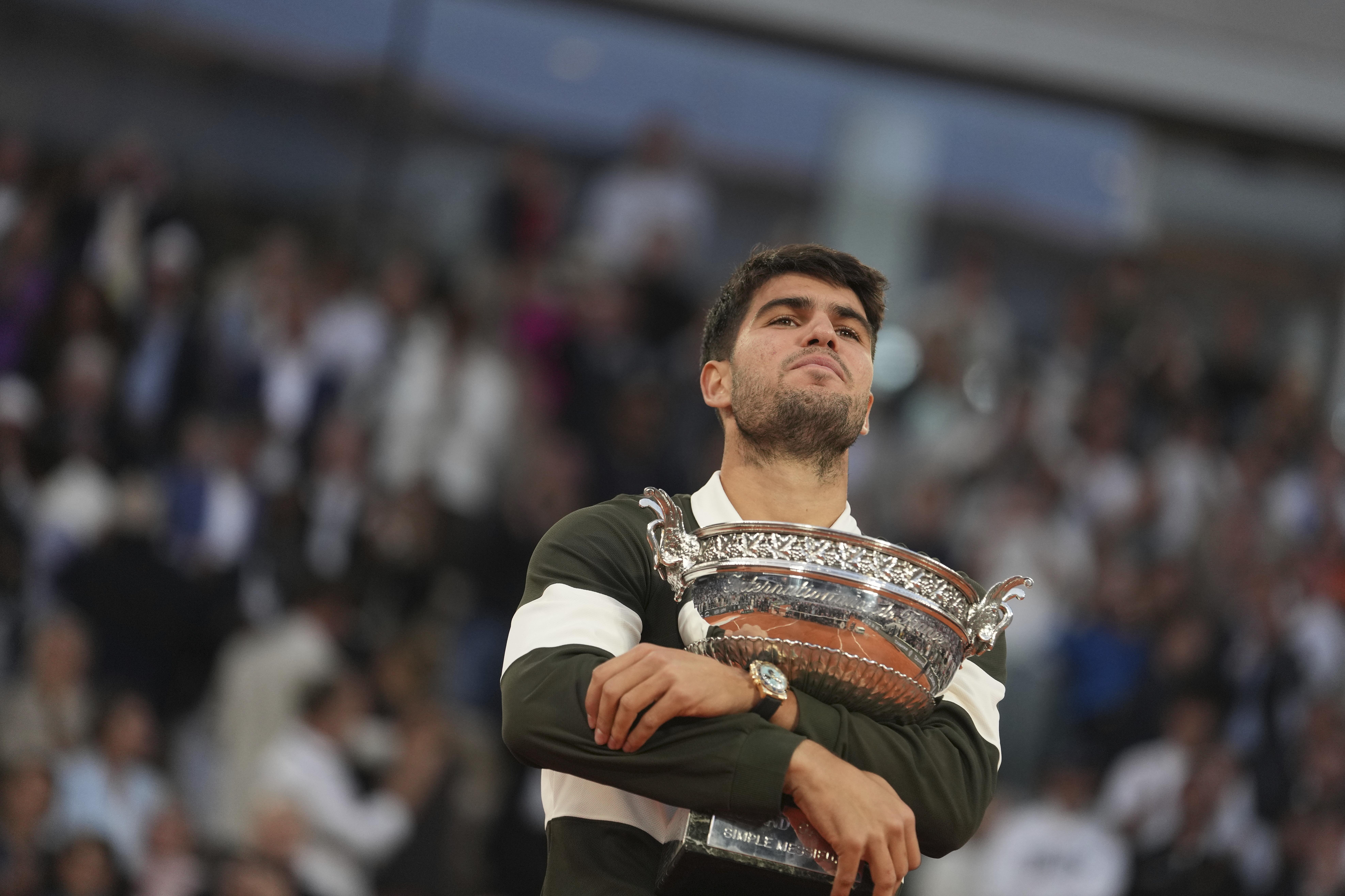 戴维斯杯力克法网，阿尔卡拉斯高光表现