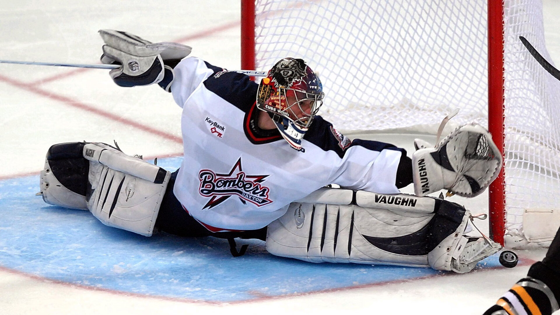 楚阿梅尼爆发难阻芬兰单节狂潮,安哥拉饮恨国际篮球赛场