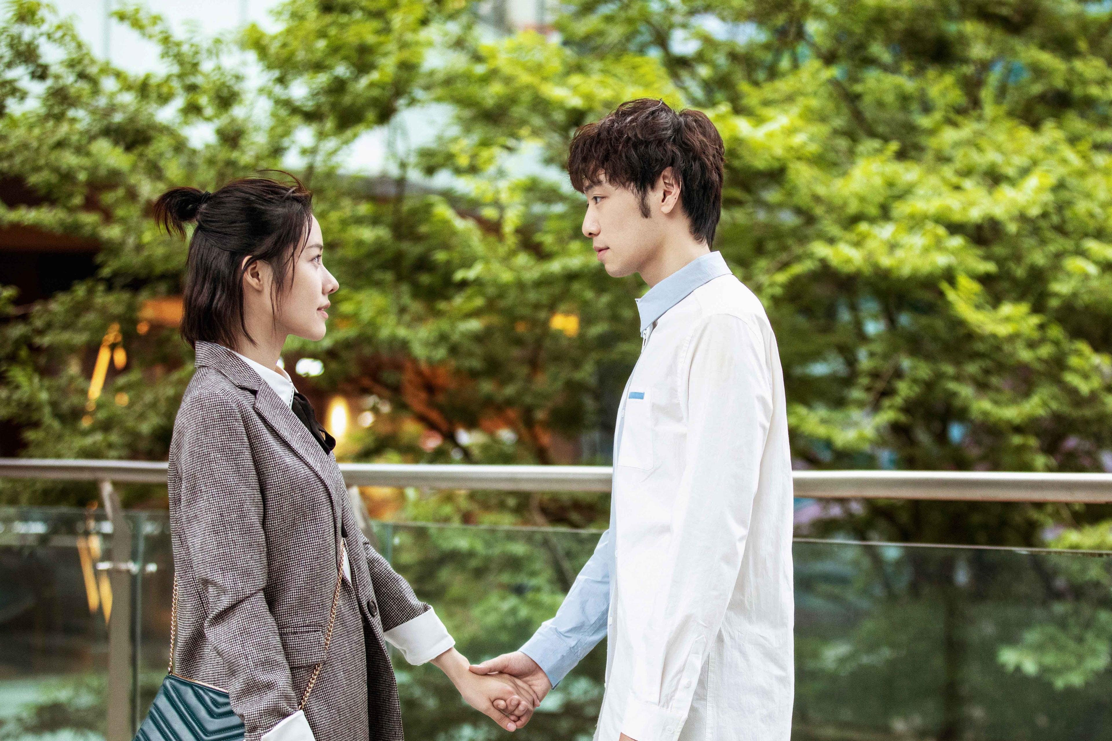 开云体育-国家德比新篇章，卡马文加现象级表现主宰多特蒙德对阵拜仁