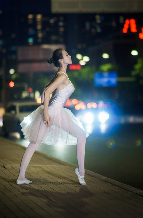 开云体育官网-铁骑踏碎高原神话！伊朗队史诗级胜利震撼世预赛