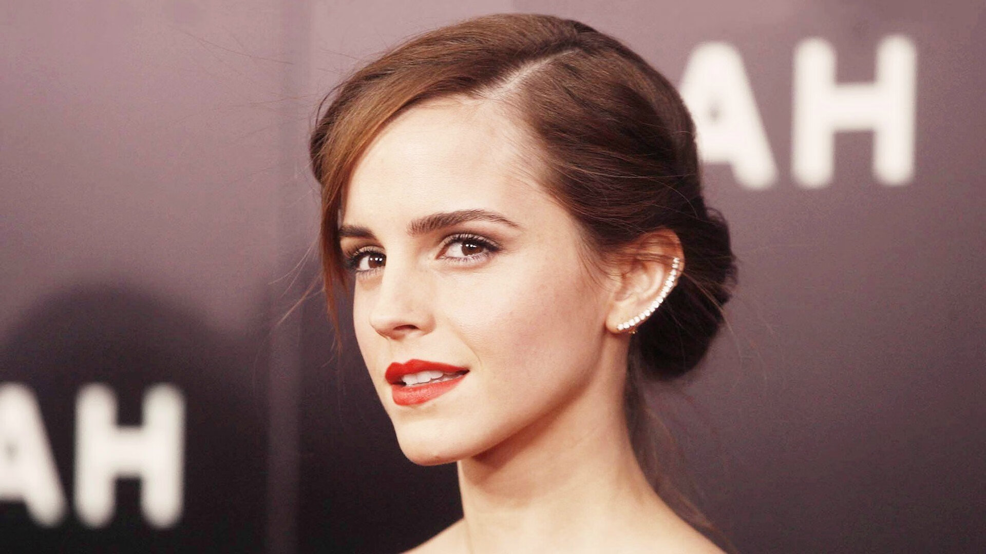 篮足通神的夜晚,当杜兰特的无解投射照亮绿茵场