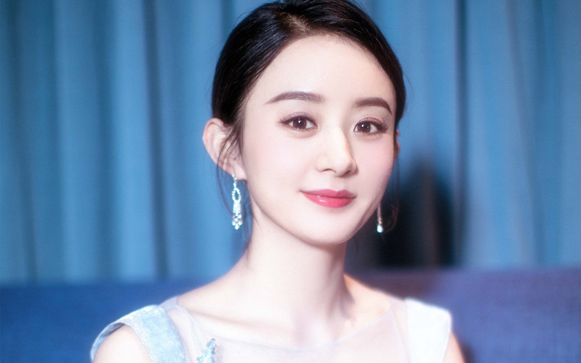 东方壁垒崩塌夜，当蓝色狂潮席卷，阿拉巴如何成为风暴之眼的定盘星