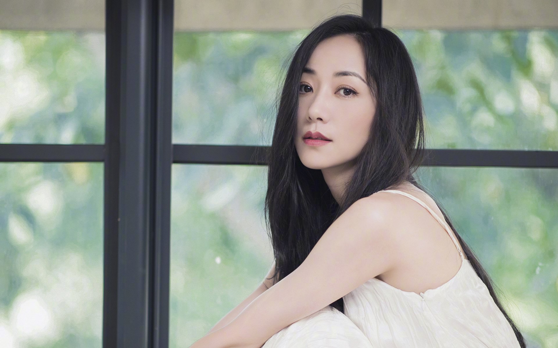 锡安大场面先生闪耀，鹈鹕力克辽宁队展NBA风采