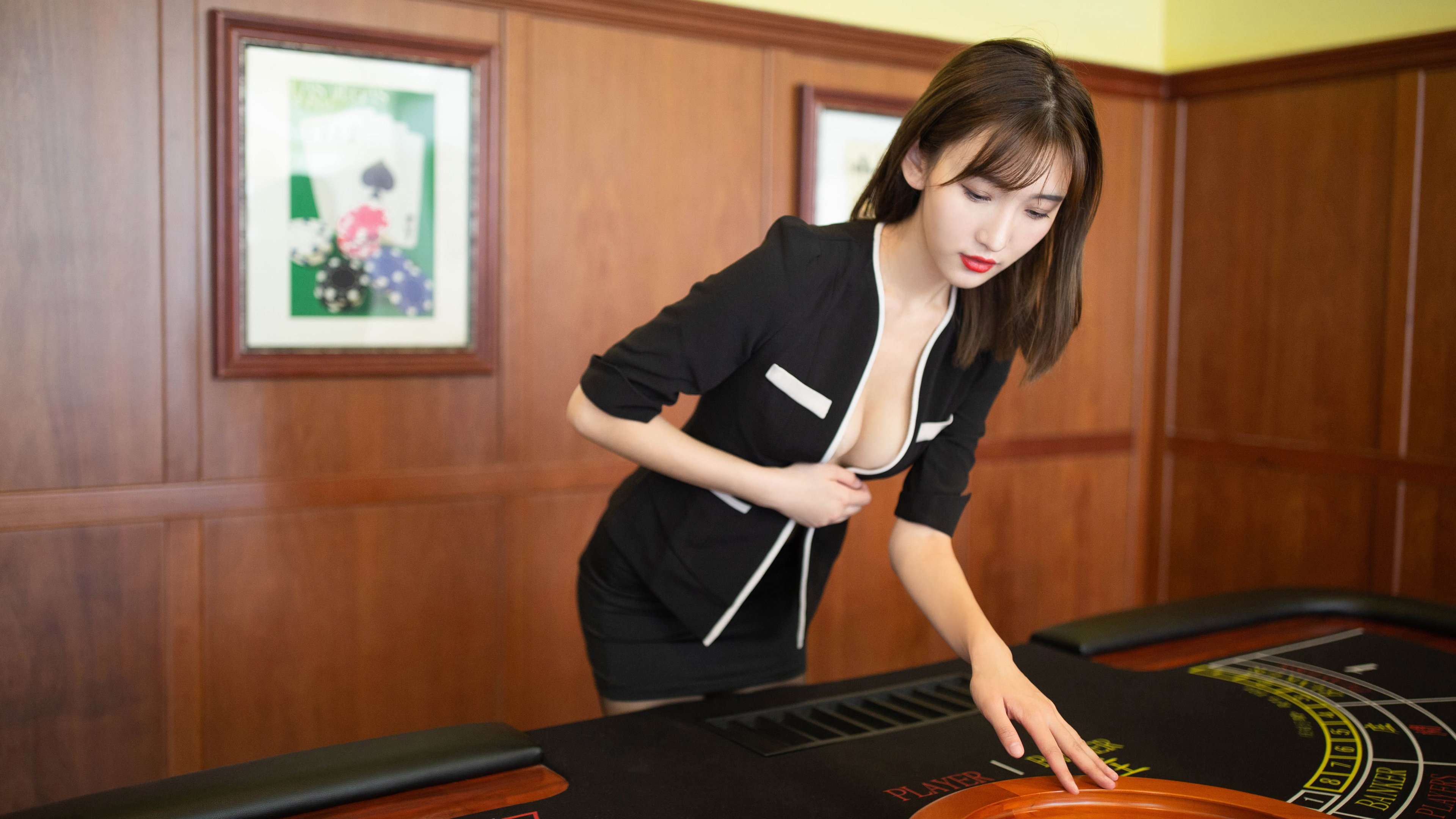 开云体育平台APP-绿茵场上的两极，努涅斯的炽热节奏与法国队的精密压制